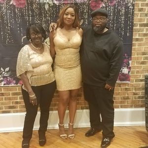 Meet your Posher, Vanessa